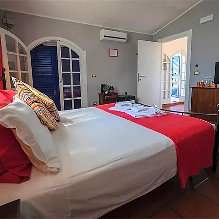 Le Saline Bed and breakfast