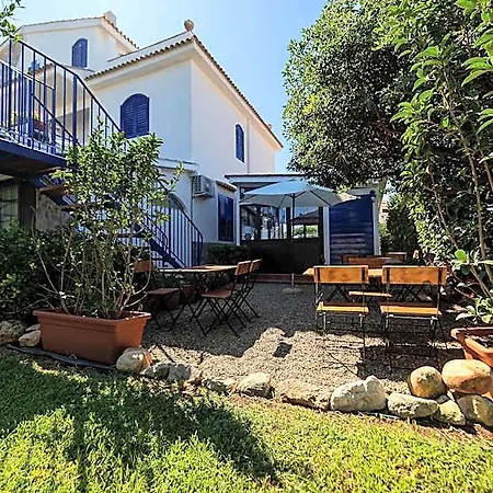 Le Saline Bed & Breakfast Syracuse
