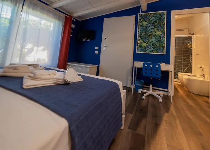 לינה וארוחת בוקר Le Saline