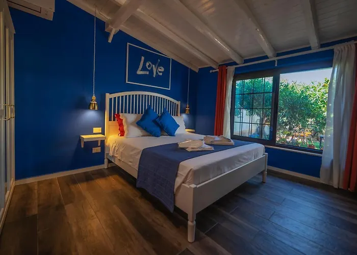 Le Saline Bed & Breakfast Syracuse