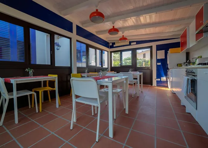 Le Saline לינה וארוחת בוקר סירקוזה