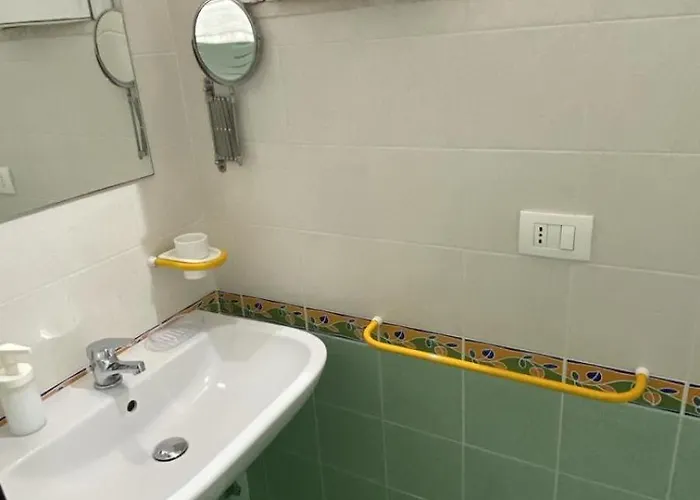 Le Saline Panzió Szirakúza